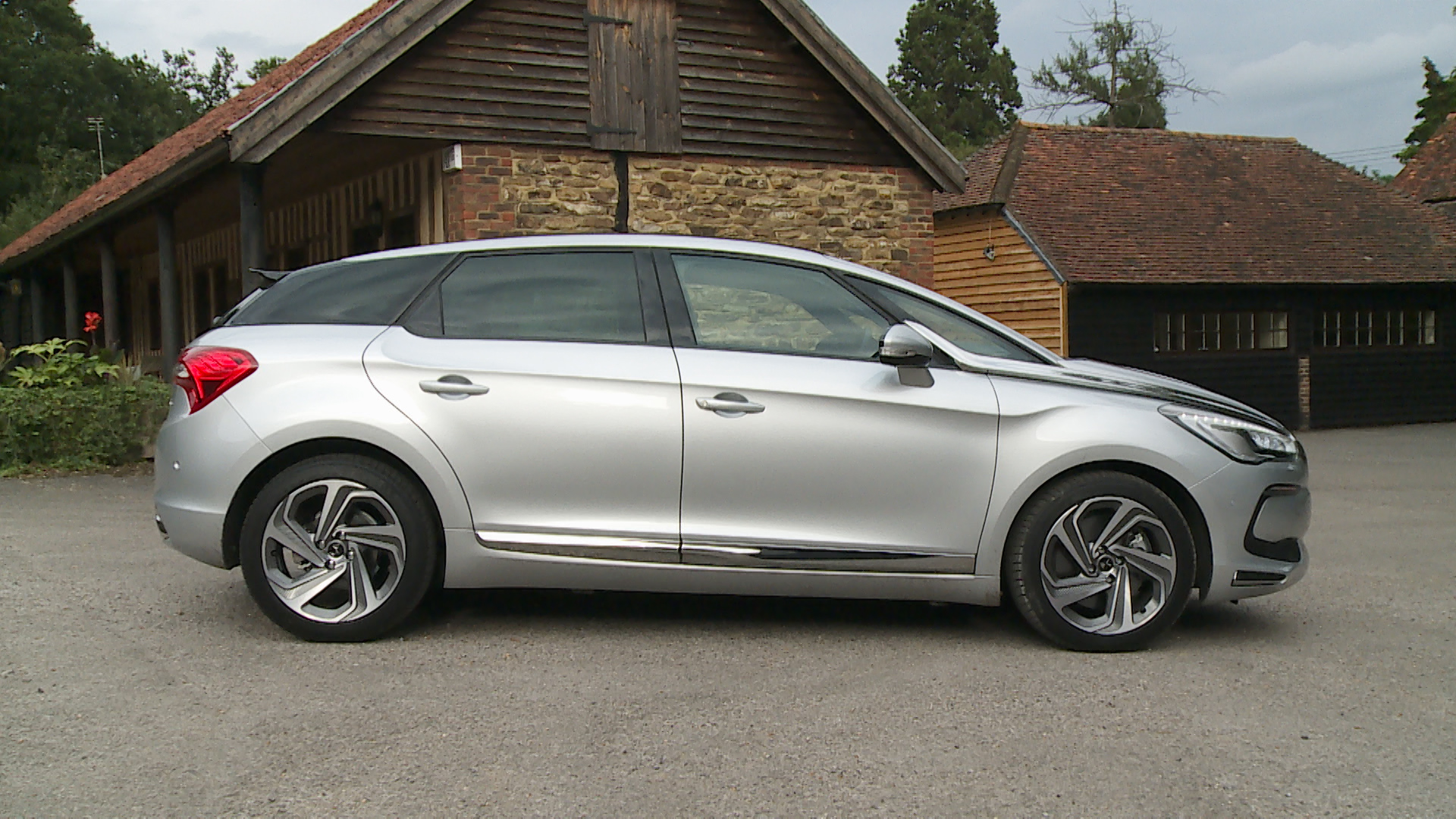 DS Electric Lease